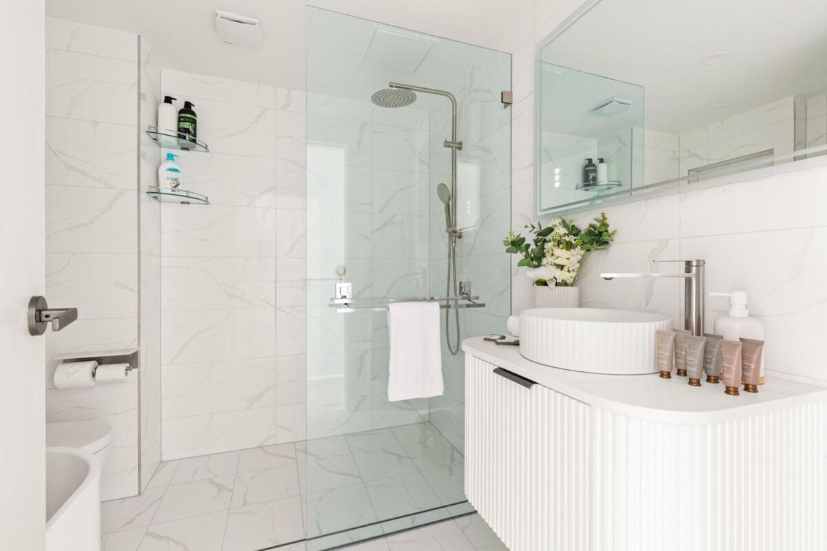 Stylish,2br With Private Patio Near Icons