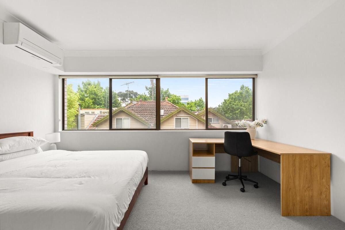 Apartment Stylish,2br With Private Patio Near Icons Sydney